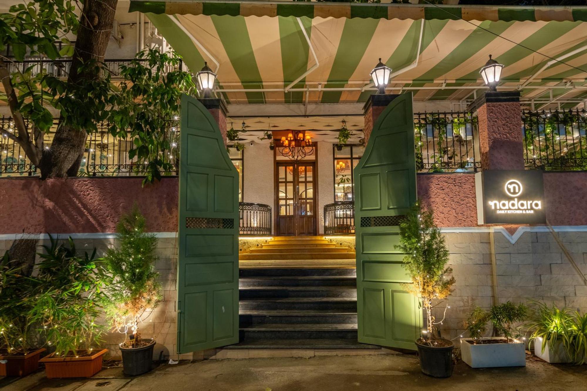 Arnna Hotel - Goregaon Mumbai Exteriör bild